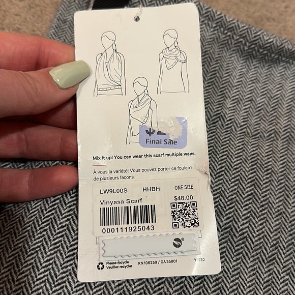 NWT Lululemon Vinyasa Scarf - Picture 4 of 4